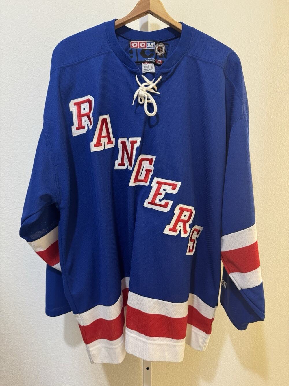New York Rangers NHL Hockey CCM Airknit Jersey Size XXL Made In Canada
